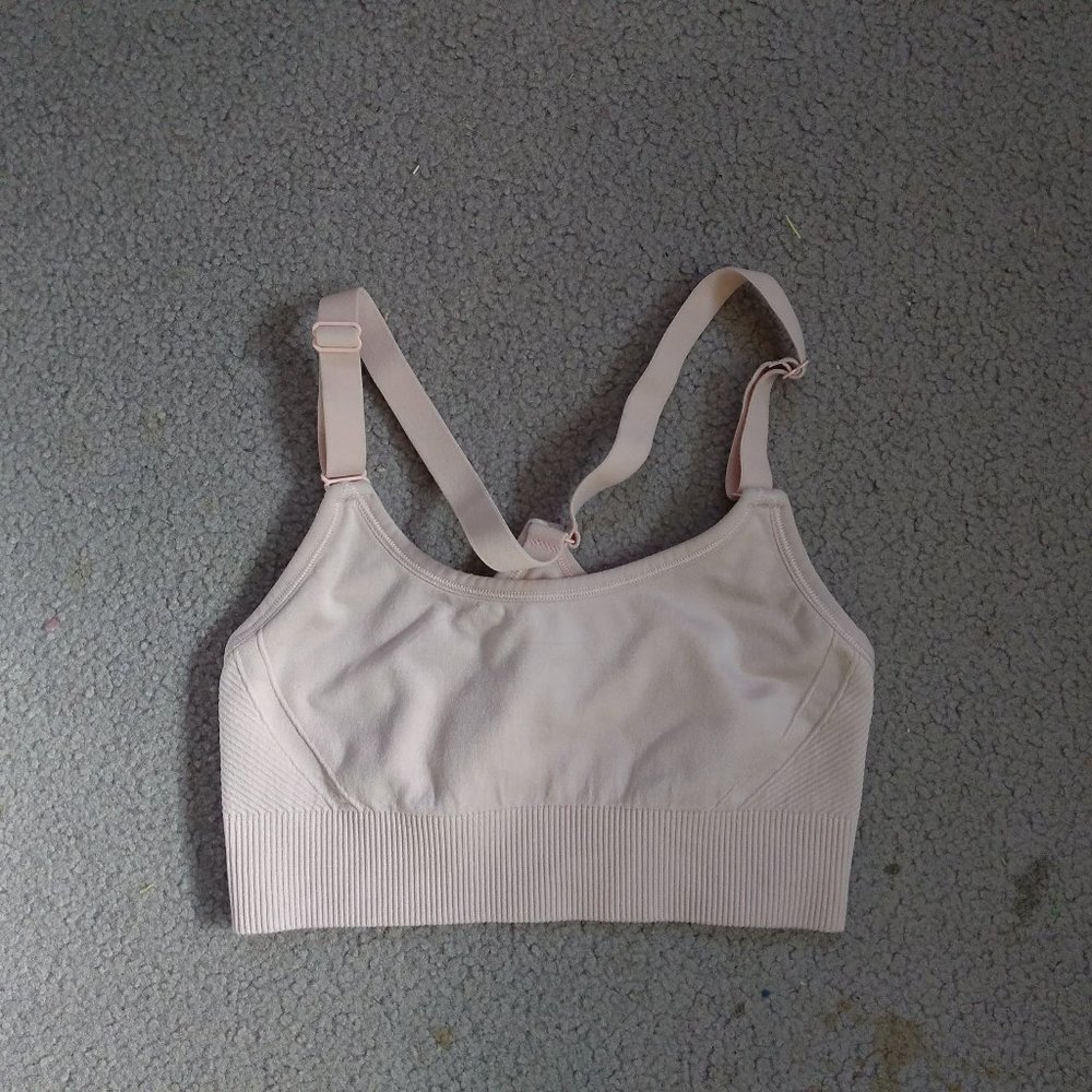 All in Motion Seamless Pink Sportsbra Size S